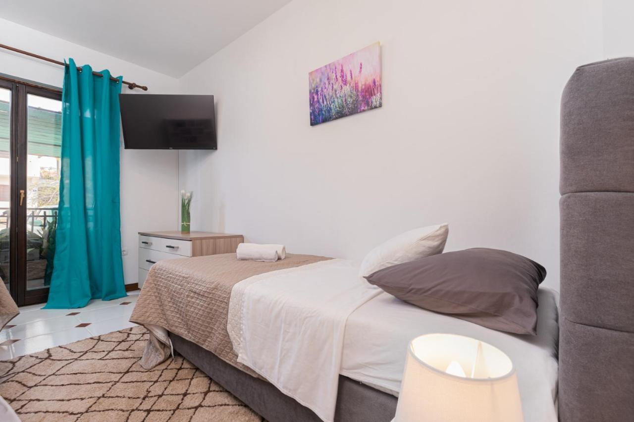 Cukerina Apartment With Whirpool & Sauna Porec Luaran gambar