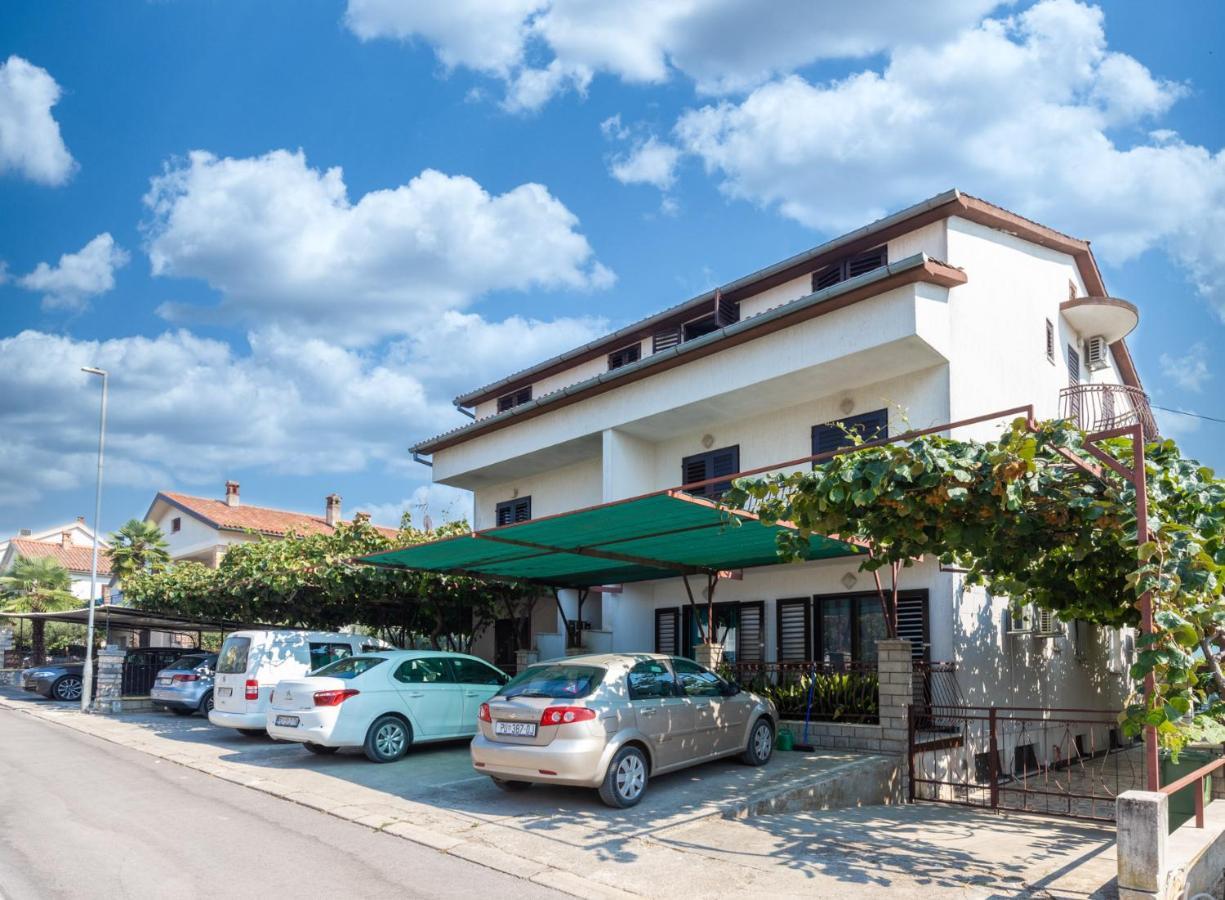Cukerina Apartment With Whirpool & Sauna Porec Luaran gambar